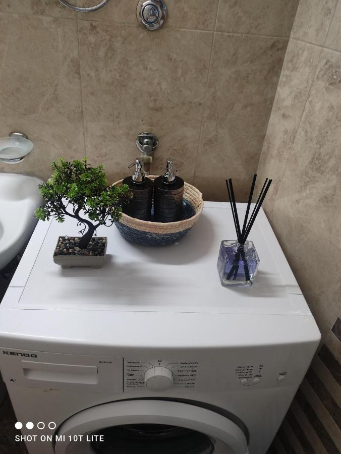 Small And Comfortable Vathi Daire *